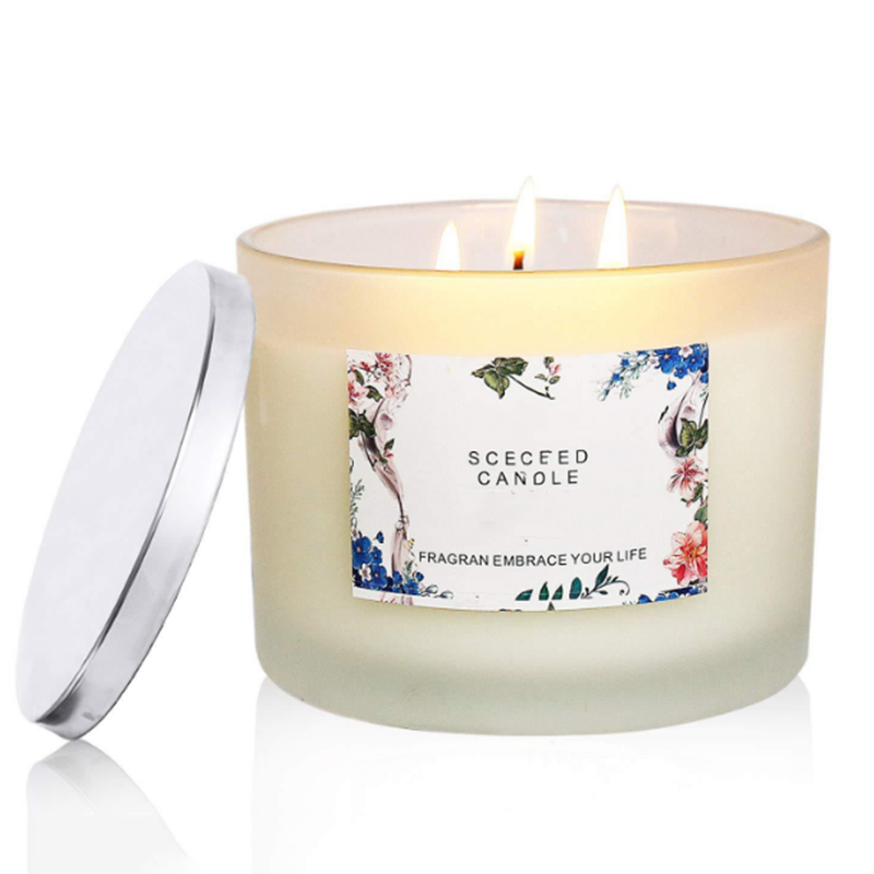 Candle wholesaler customized strong scented candles with private label provide free samples 